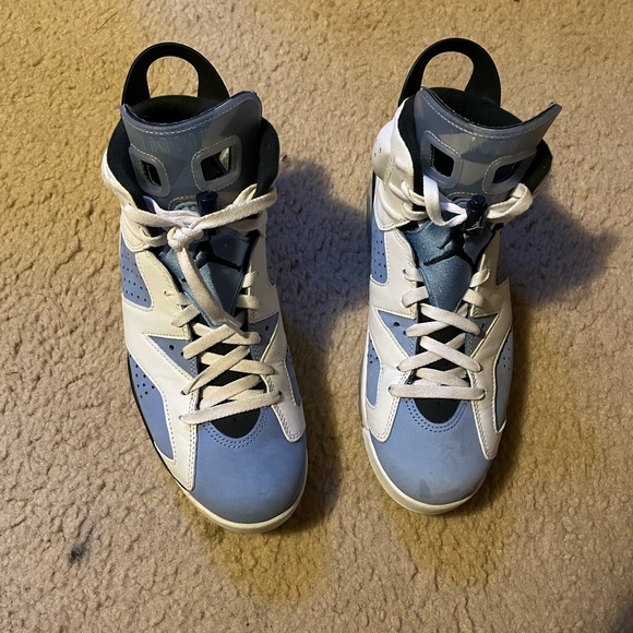 Jordan 6 Retro “UNC Home” - Picture 1 of 5